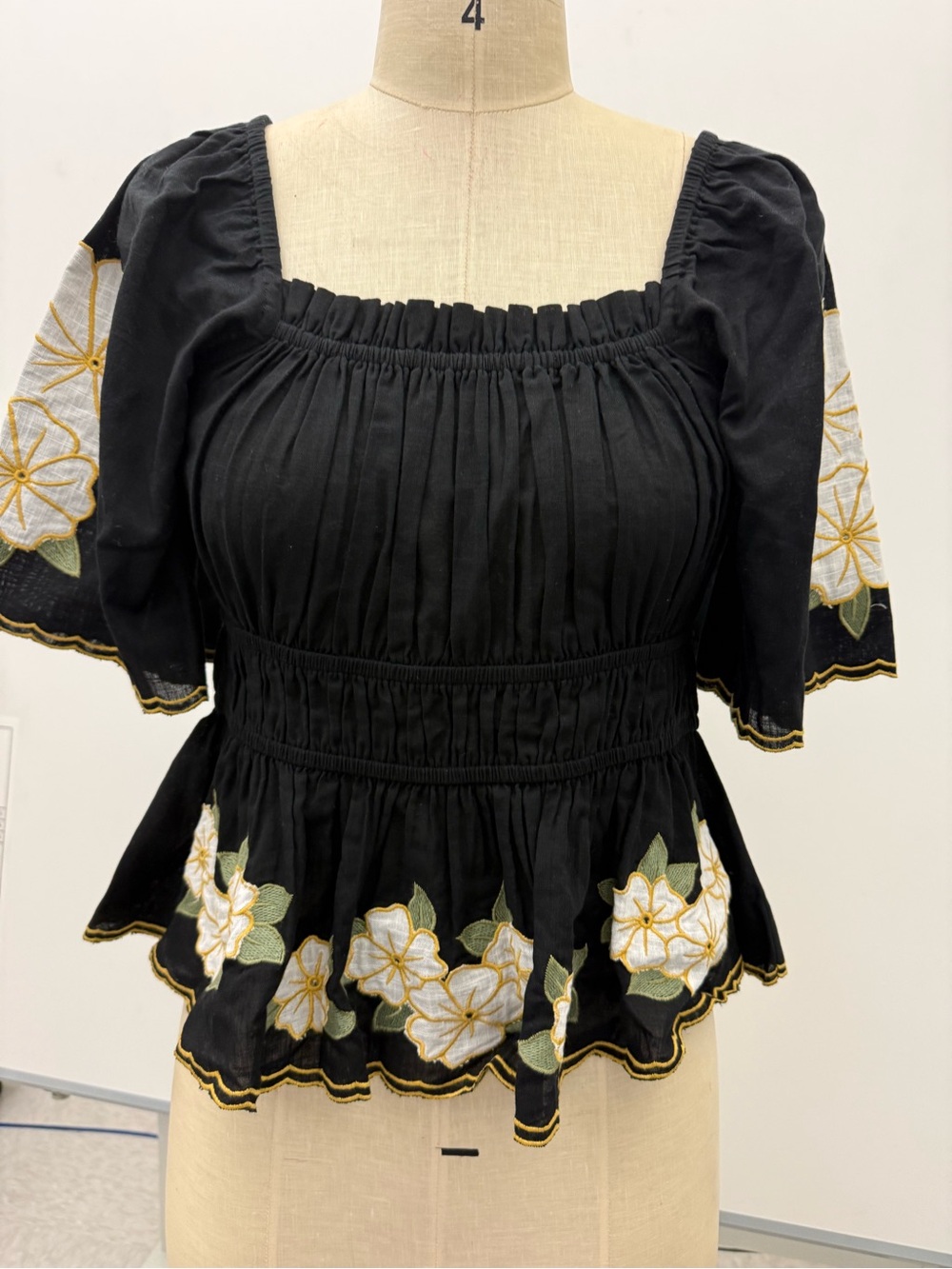 Jennifer & Grace Embroidered Black Peplum Puff-Sleeve Top - Medium